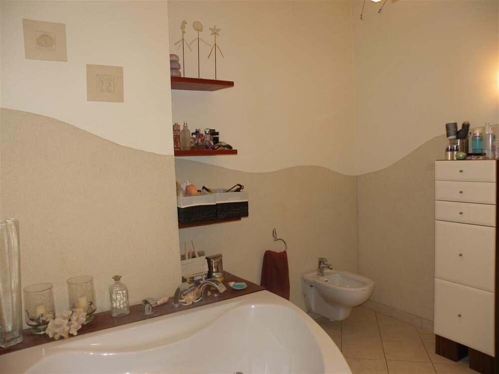 DSCN5168 (Large)..JPG