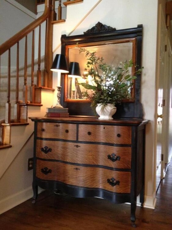 Easy-Wood-Furniture-Makeover-Ideas-12.jpg