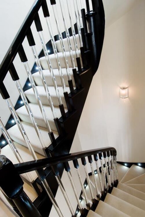 STAIRS-toughened borosilicate glass spindles by Contemporary Chandelier Company.jpg