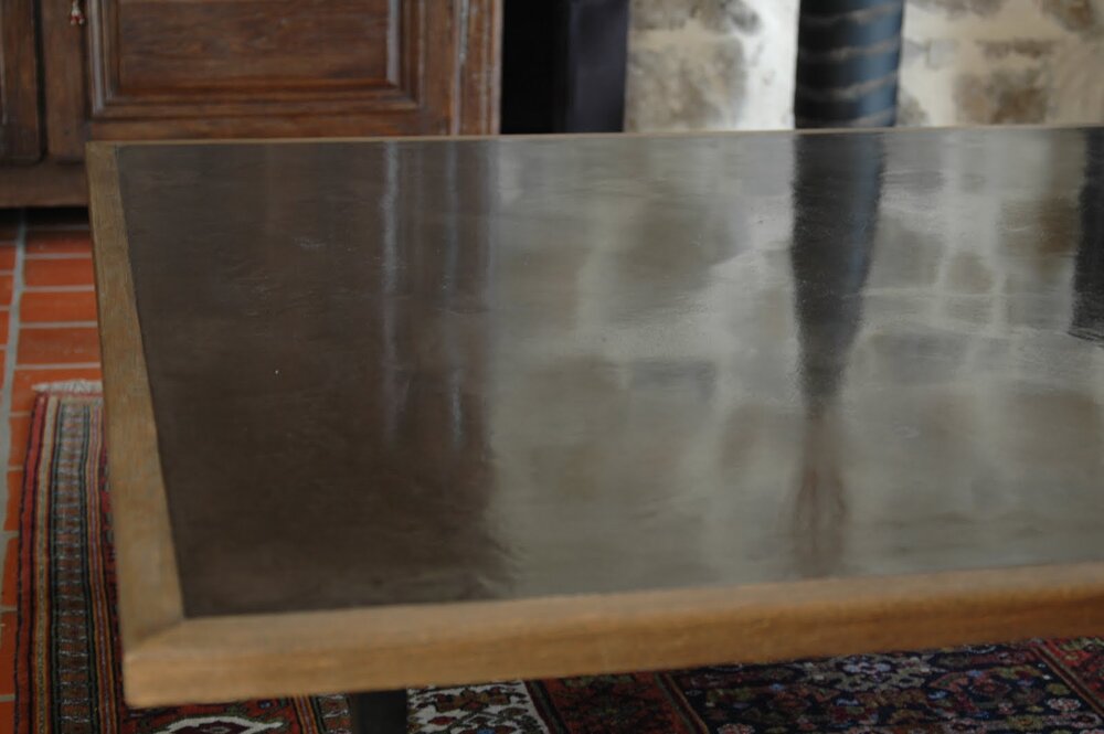 Tadelakt-table plateau tournobert.JPG