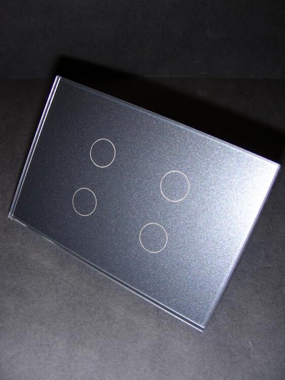 włącznik livolo z allegro.jpg